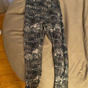 Til You Collapse Leggings: Effortless (6)